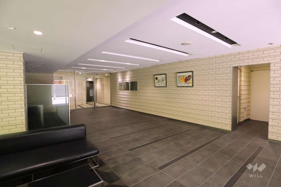 エントランスホール