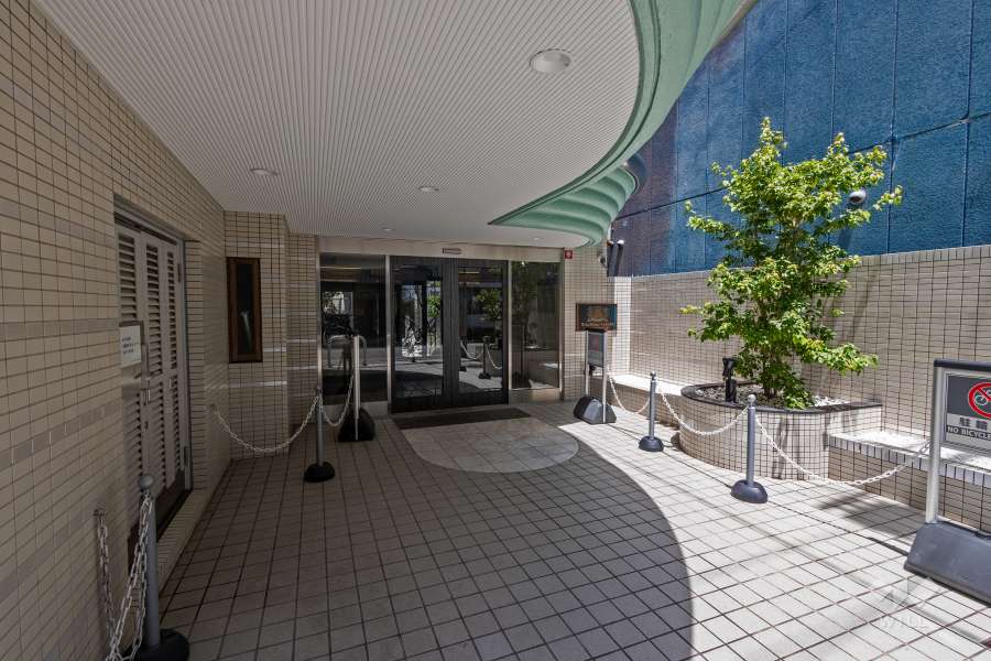 エントランスアプローチ