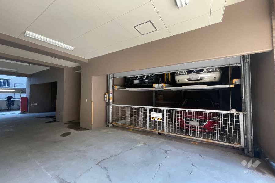 敷地内駐車場(屋内機械式)