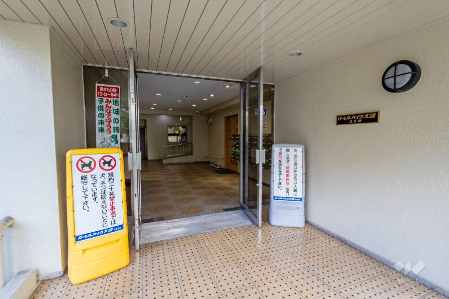 エントランス