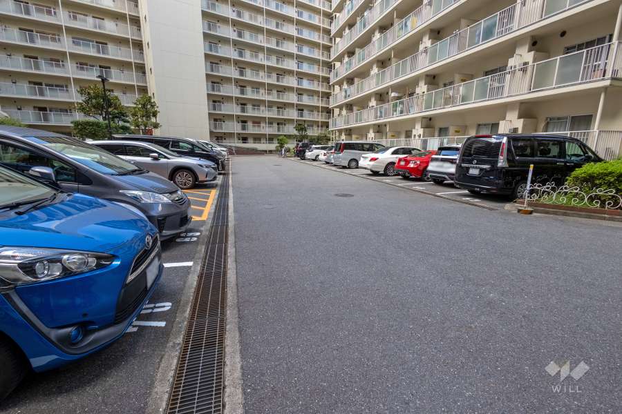 敷地内駐車場（屋外平面式）
