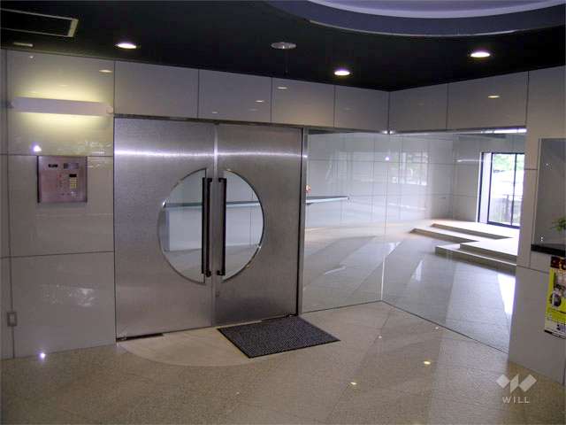 エントランス（オートロック付き）