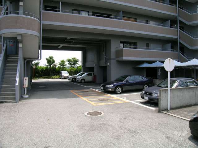 敷地内駐車場