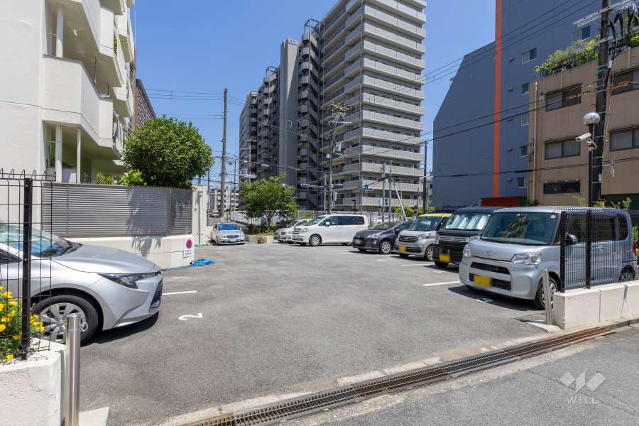 敷地内駐車場（屋外平面式）　