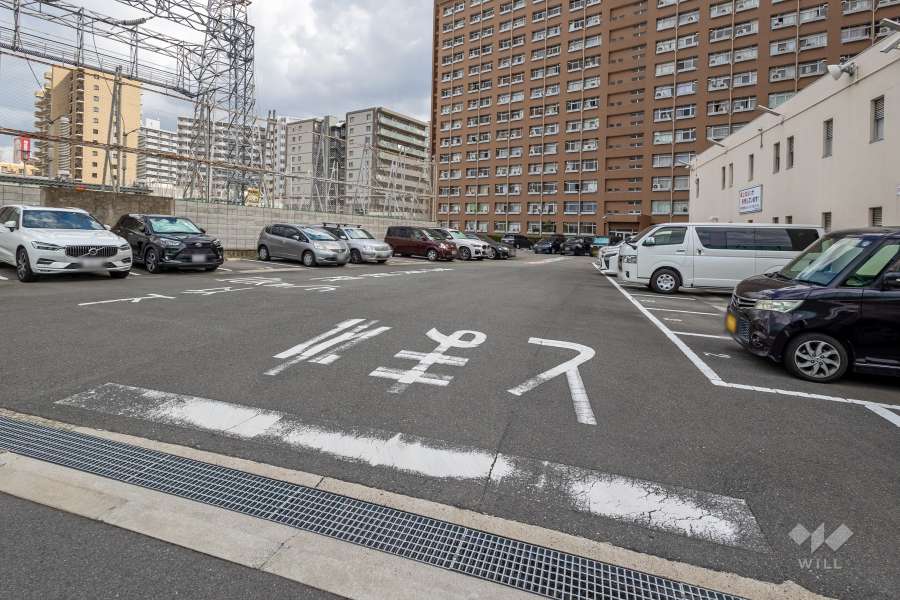 駐車場の出入り口