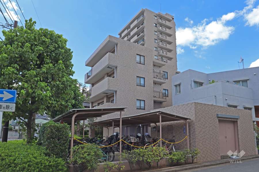 川口本町パーク・ホームズの外観（東側から）