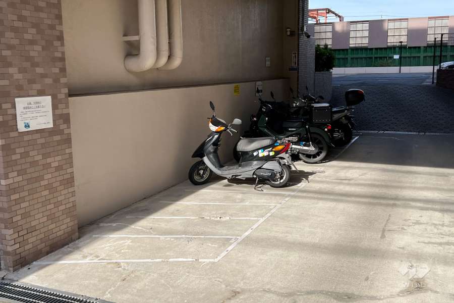 バイク置場