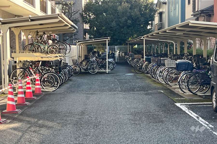 駐輪場