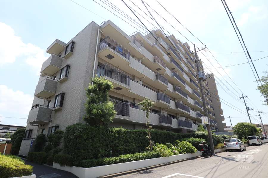 川口弥平パークホームズの外観（北西側から）
