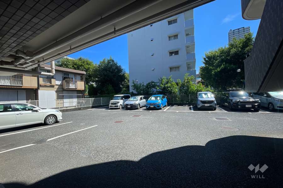 敷地内駐車場（屋外平面式）