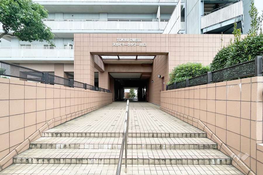 エントランスアプローチ