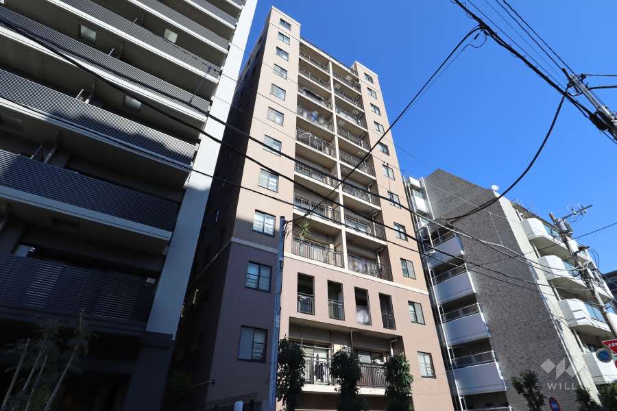 ヴィアーレタワー西川口の外観（南西側から）