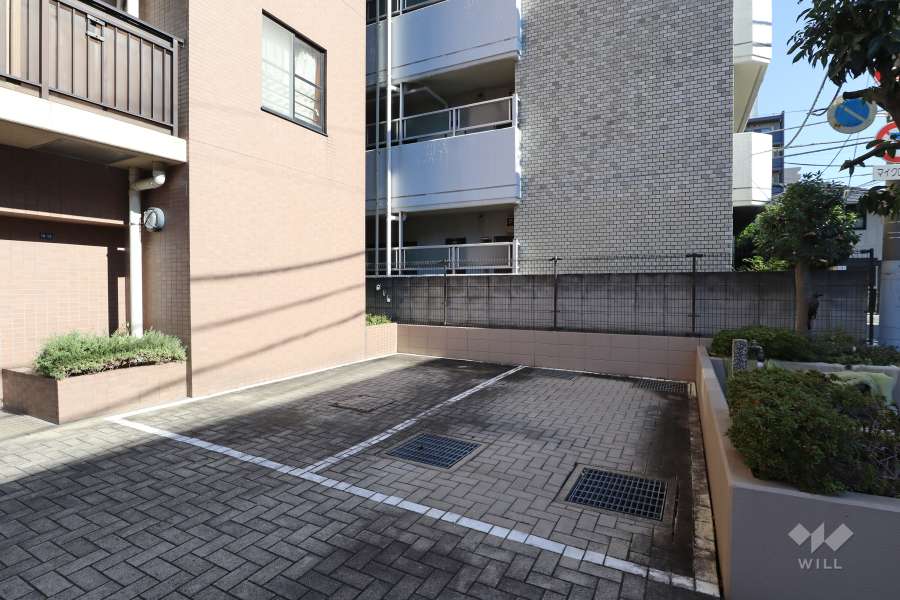 敷地内駐車場（屋外平面式）