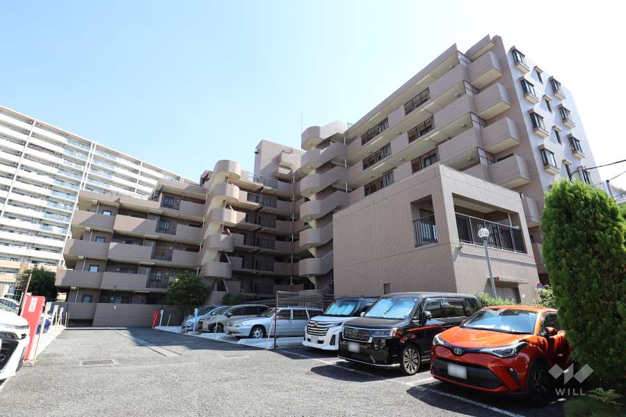 メイツ川口ガーデンの外観（北西側から）