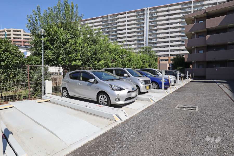 敷地内駐車場（屋外機械式）