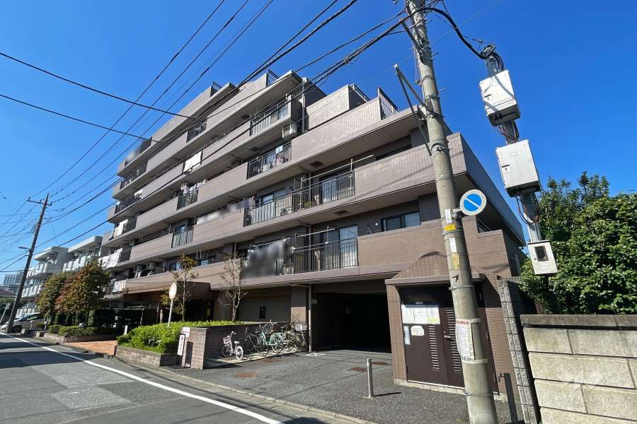 コスモ川口朝日町の外観（北東側から）