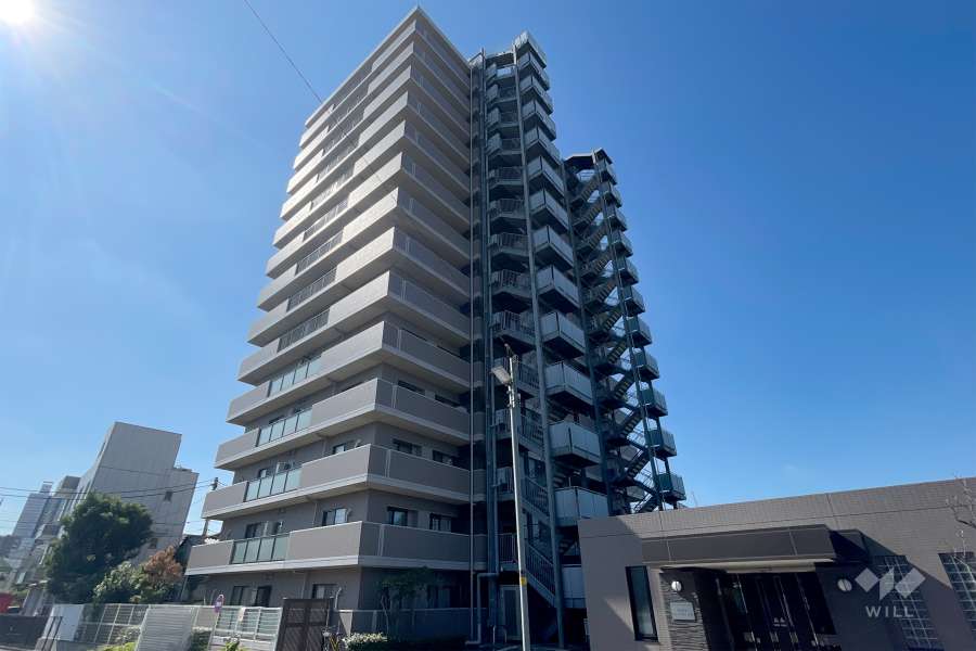 川口青木パークホームズの外観（北東側から）