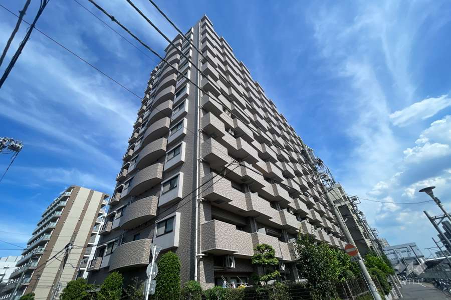 レクセルプラザ西川口の外観（南西側から）