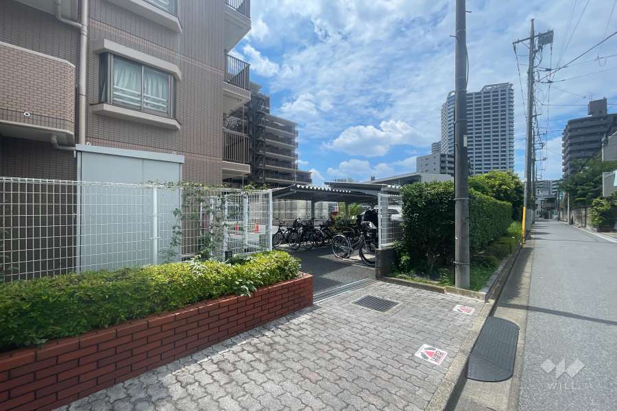 駐輪場