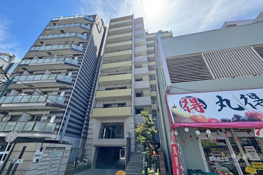 モンファイエ西川口の外観（北西側から）