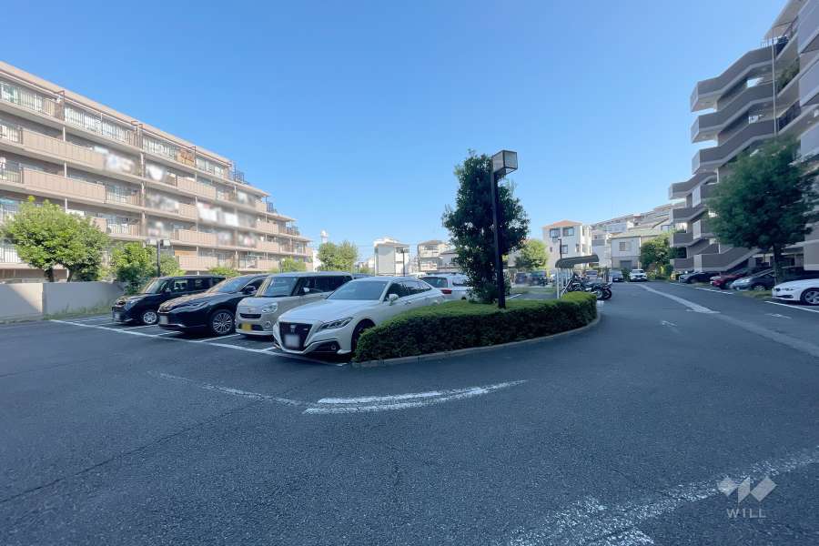 敷地内駐車場（屋外平面式）