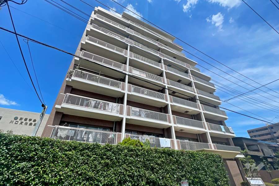 川口幸町パークハウスの外観（南西側から）