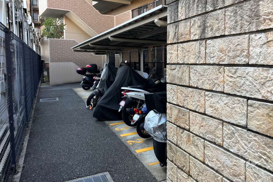 バイク置場