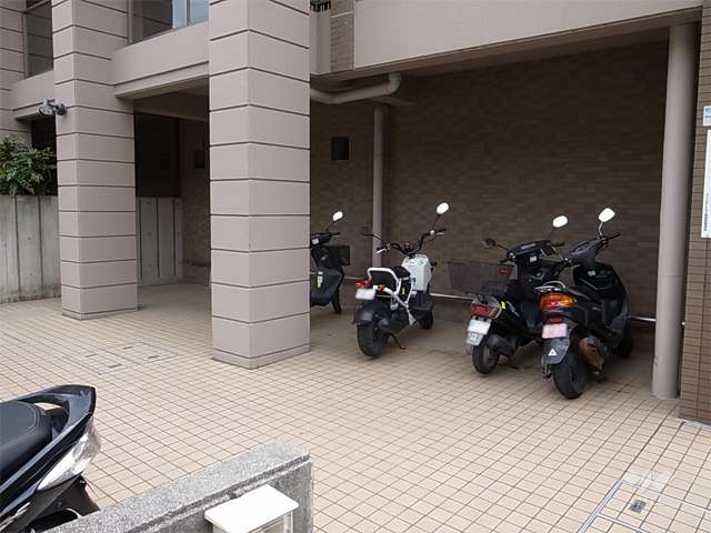 バイク置き場