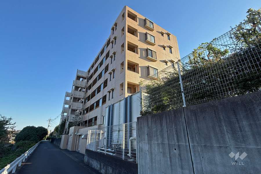 東浦和パークホームズフロラシオンの外観（北側から）