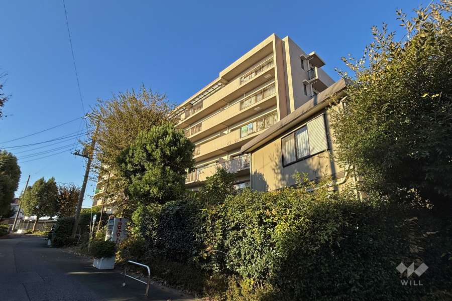 東浦和パークホームズフロラシオンの外観（南側から）