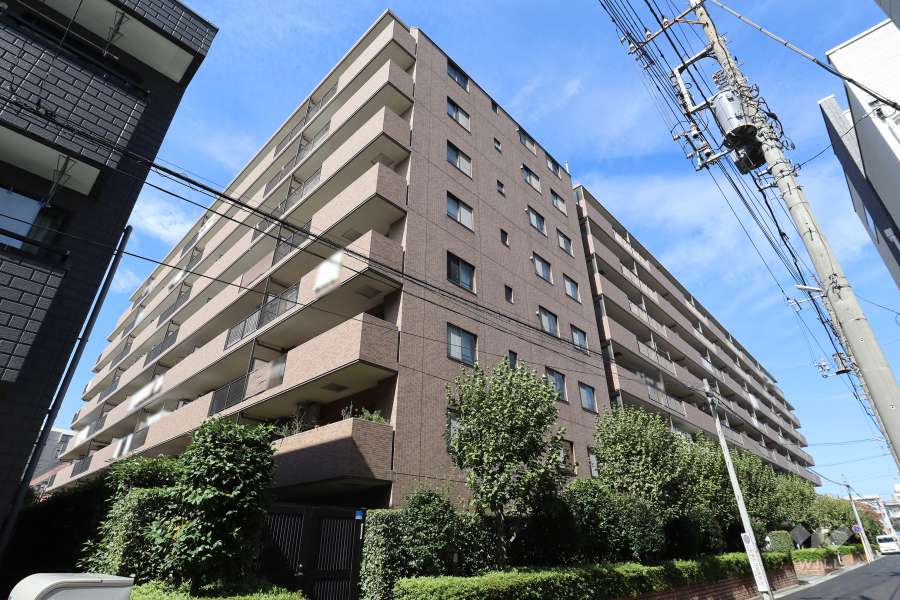 コスモ川口シティアベニューの外観（南東側から）