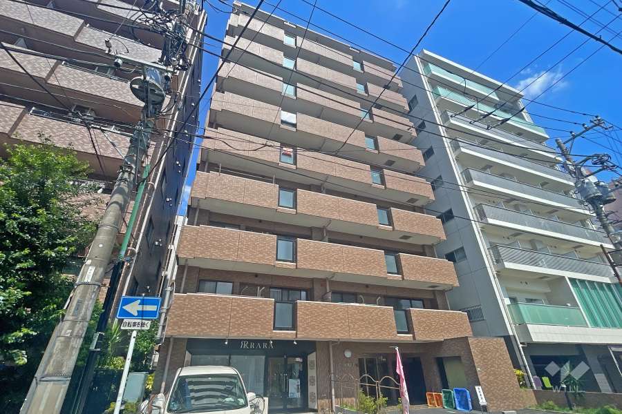 川口並木第2ローヤルコーポの外観（南西側から）