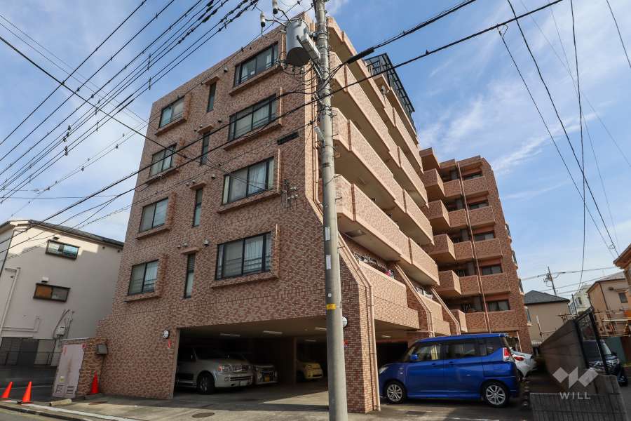 グリーンミユキ川口元郷の外観（北西側から）