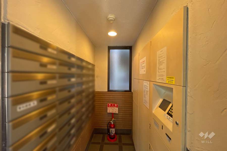 宅配ボックスと共用ポスト