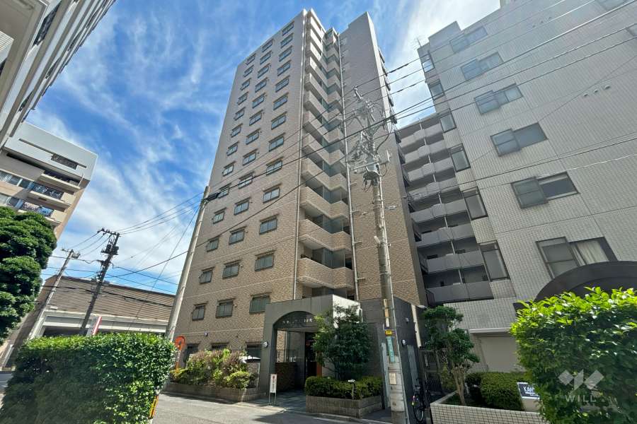 ローヤルシティ川口幸町の外観（北西側から）