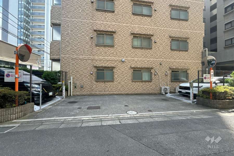 敷地内駐車場（屋外機械式）