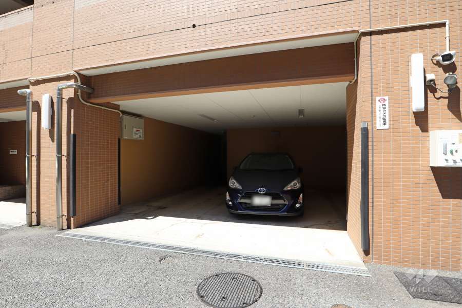 敷地内駐車場（屋内平面式）