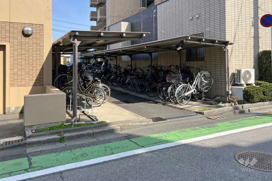 駐輪場（屋根あり）