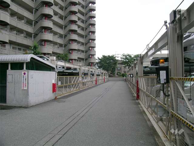 敷地内駐車場（機械式）