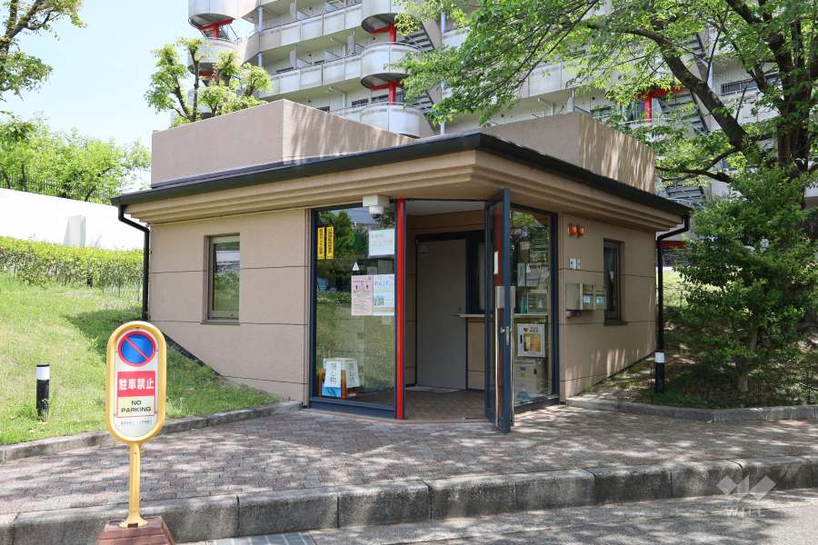 管理棟
