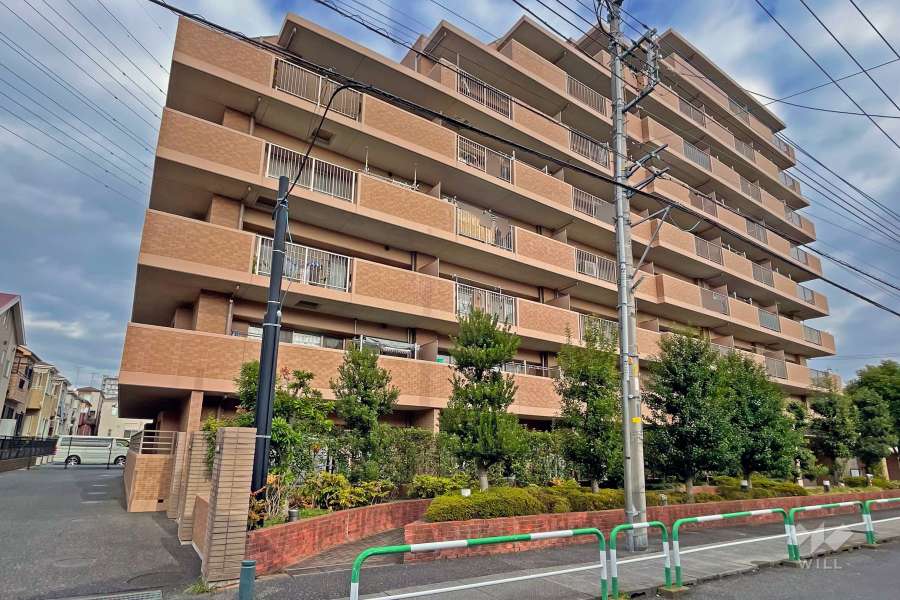 デュオコート南浦和彩の杜の外観（南西側から）