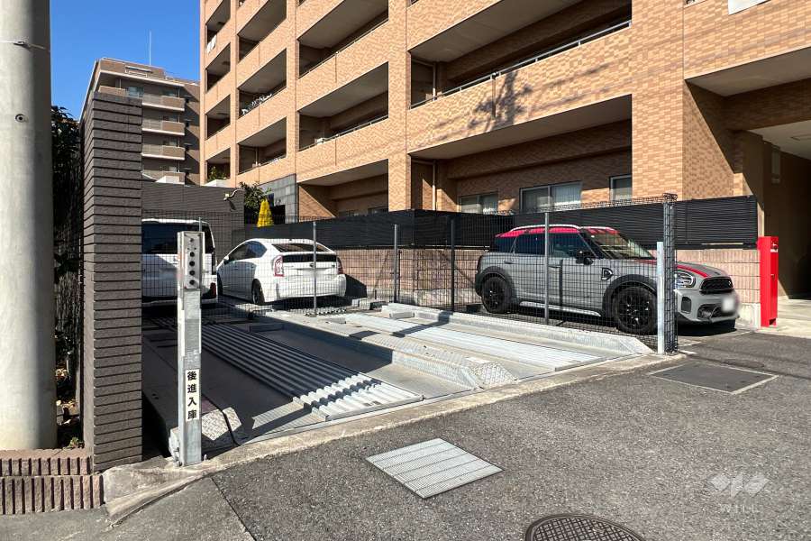 敷地内駐車場（屋外機械式）　