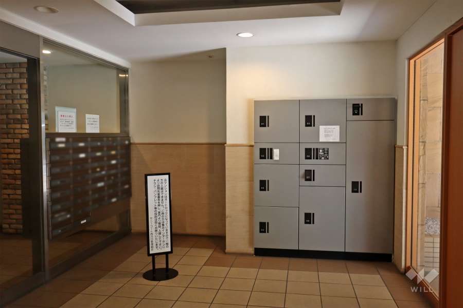 宅配ボックスと共用ポスト