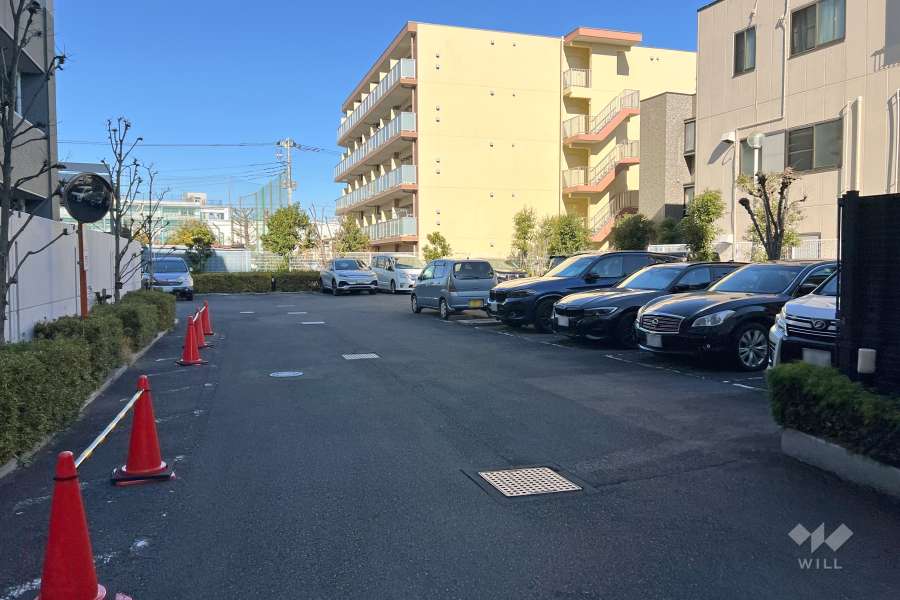 敷地内駐車場（屋外平面式）