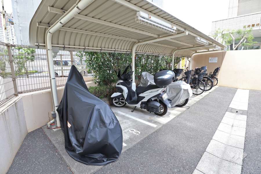 バイク置場