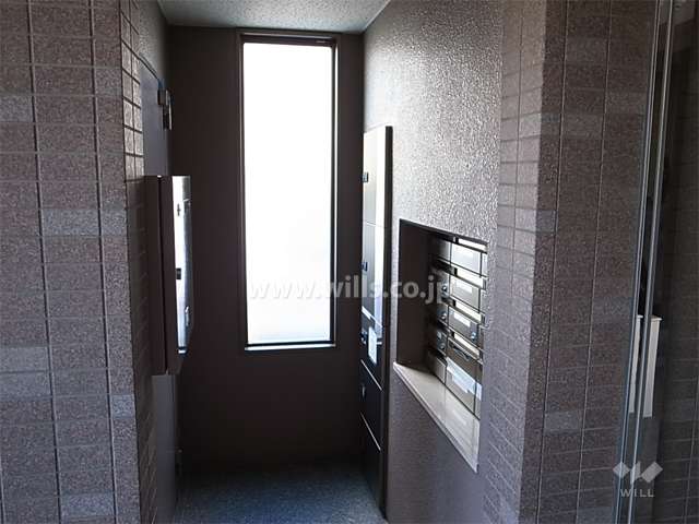 宅配ボックスと共用ポスト