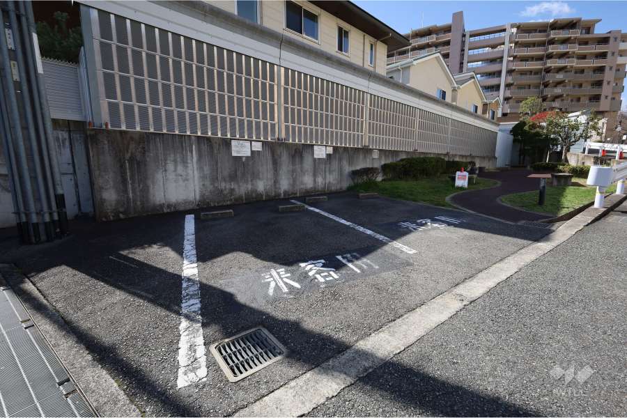 来客用駐車場