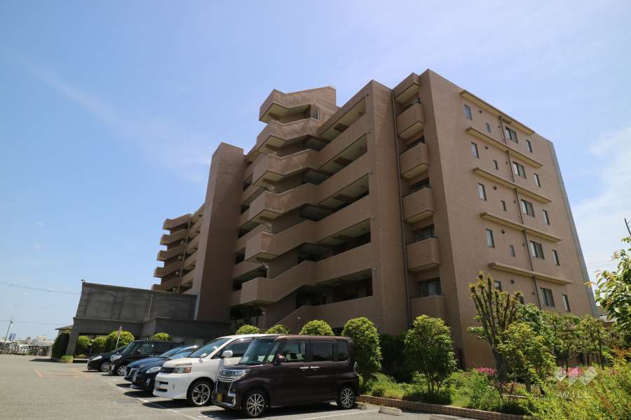 イトーピア箕面の外観（北西側から）