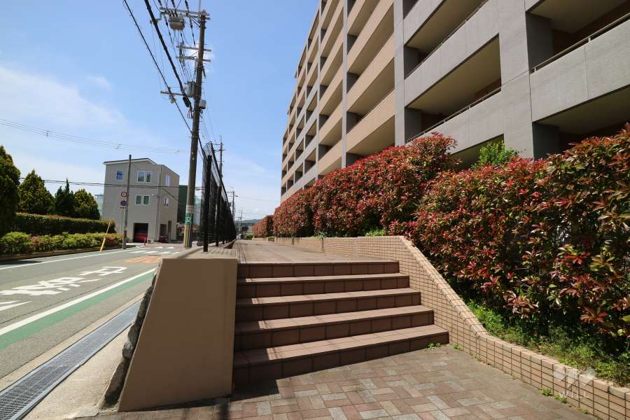 エントランスアプローチ