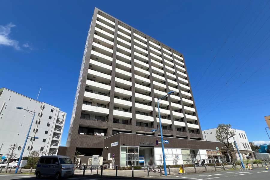 プラティーククレイヴの外観（南側から）